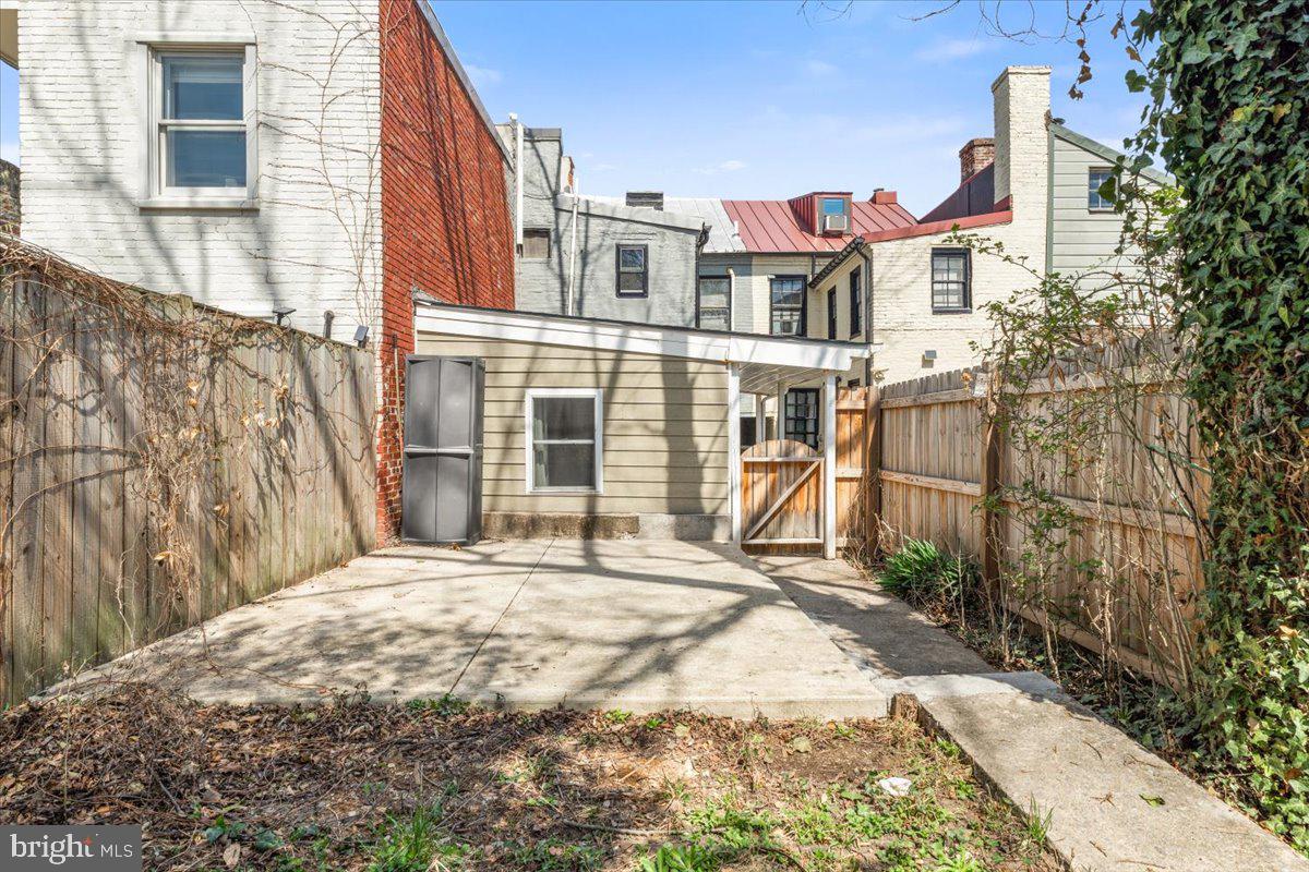 DOWNTOWN FREDERICK - Residential