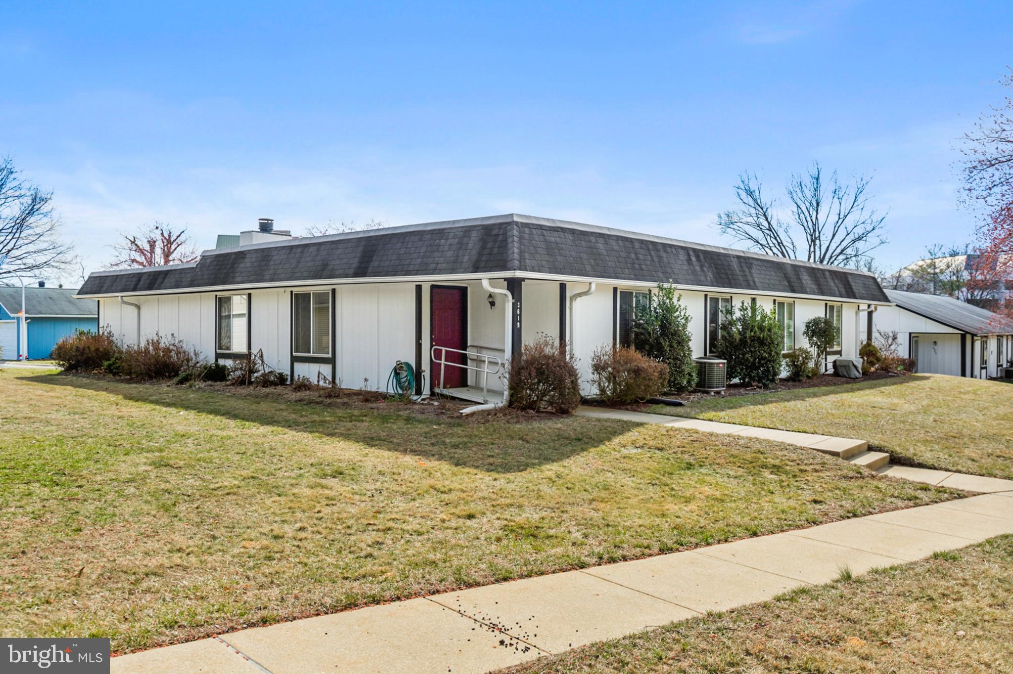 ROSSMOOR MUTUAL #13 - Residential