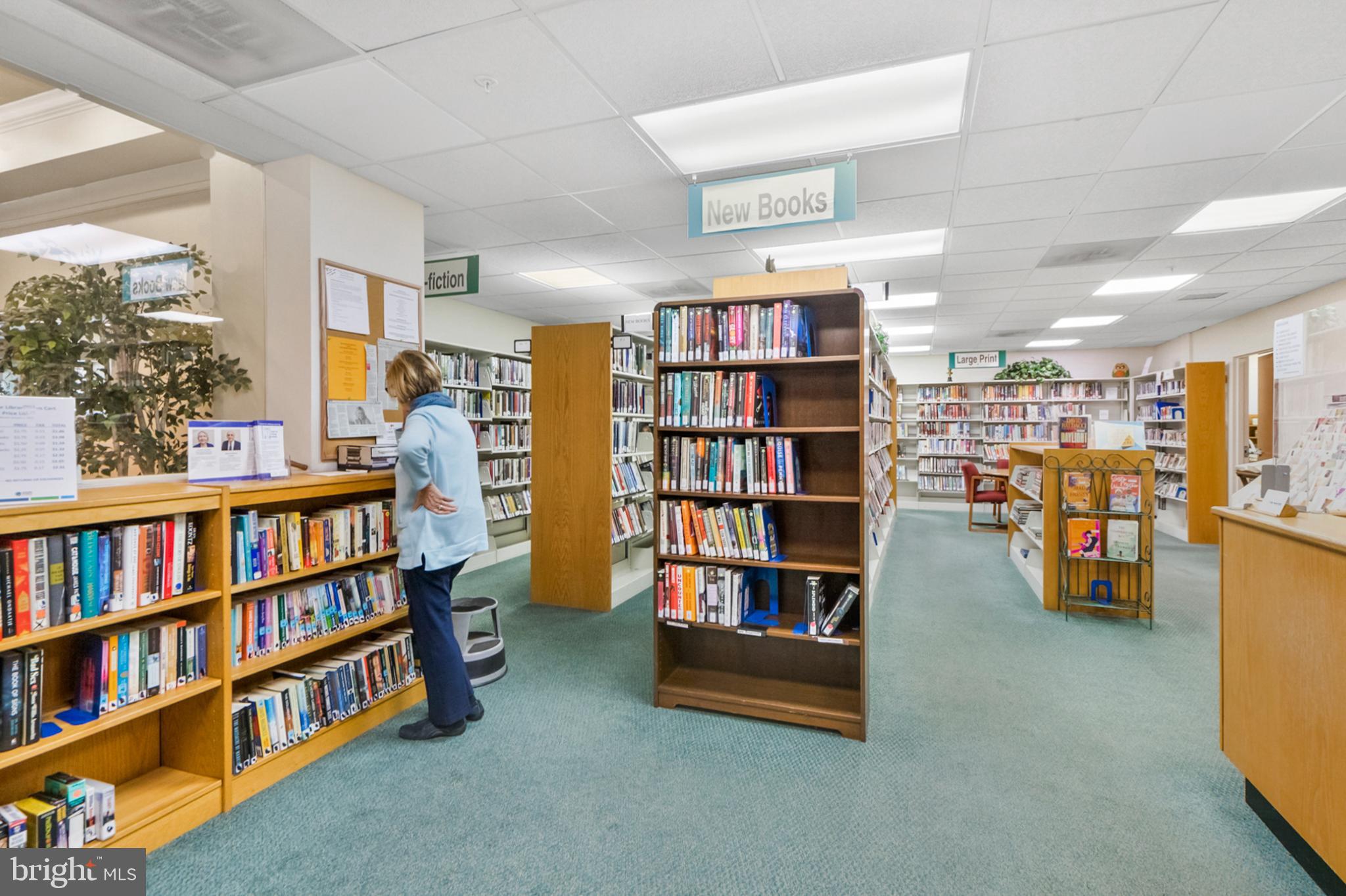 ROSSMOOR MUTUAL #13 - Residential