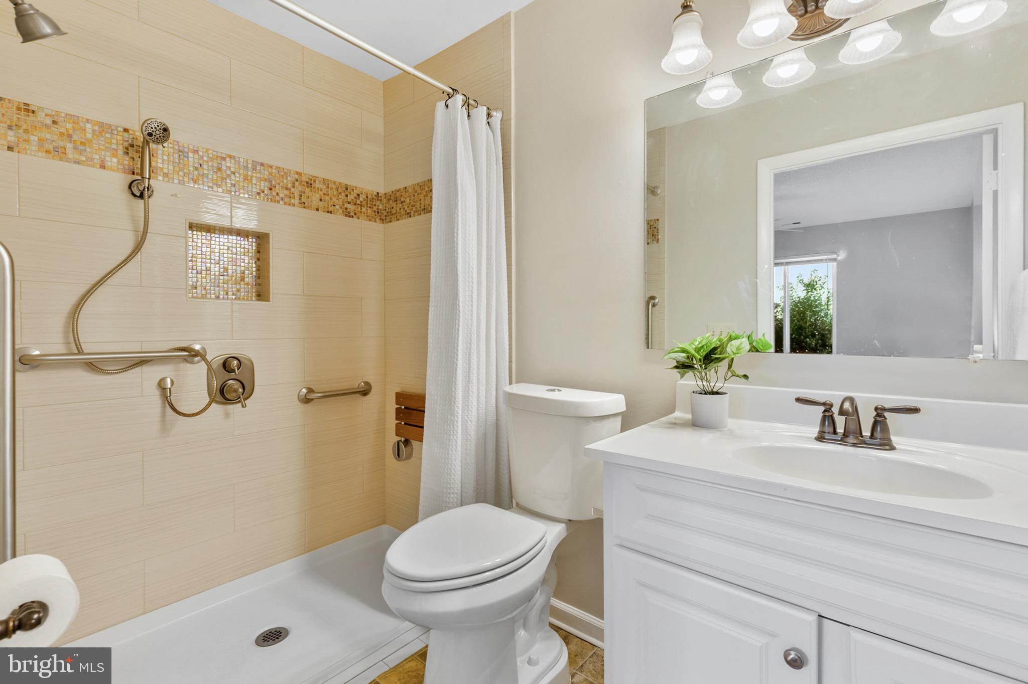 ROSSMOOR MUTUAL #13 - Residential