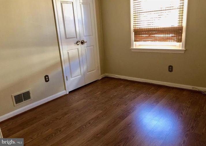 KINGSTOWNE - Residential Lease