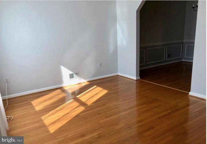 KINGSTOWNE - Residential Lease