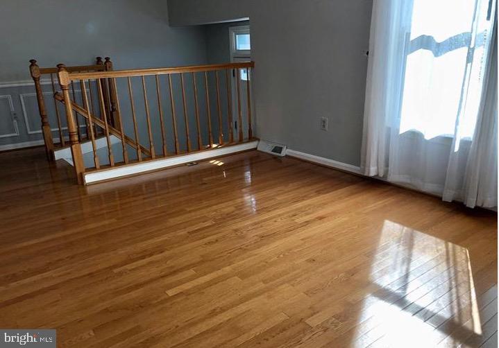 KINGSTOWNE - Residential Lease