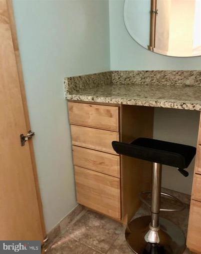 KINGSTOWNE - Residential Lease