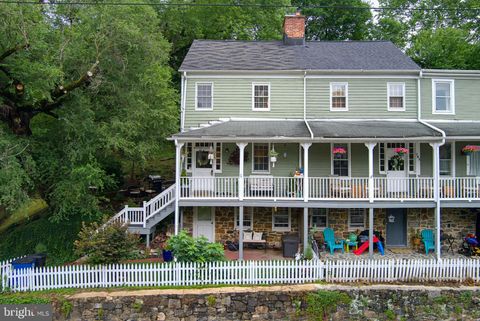 Townhouse For Sale - 781 Oella Avenue<br/> Baltimore County, ELLICOTT CITY, MD 21043