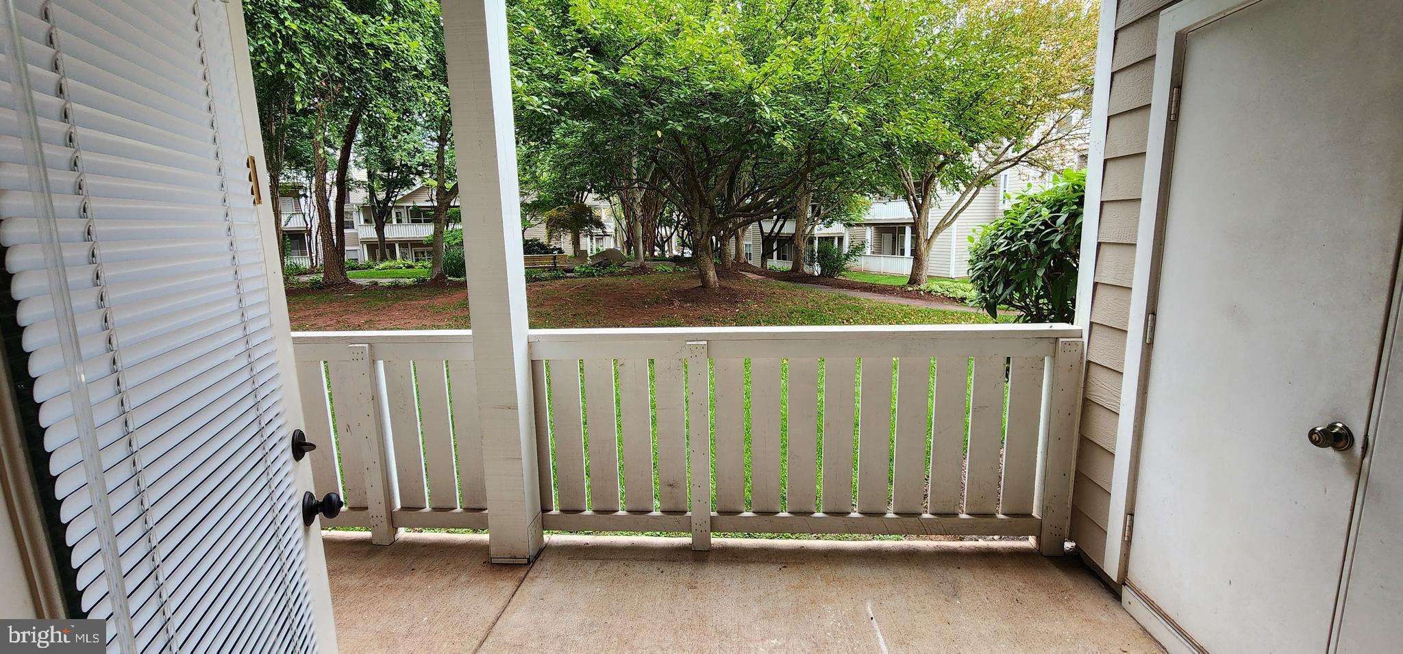 SANDERLING CONDO - Residential