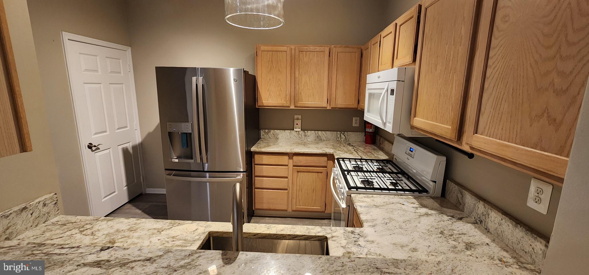 SANDERLING CONDO - Residential