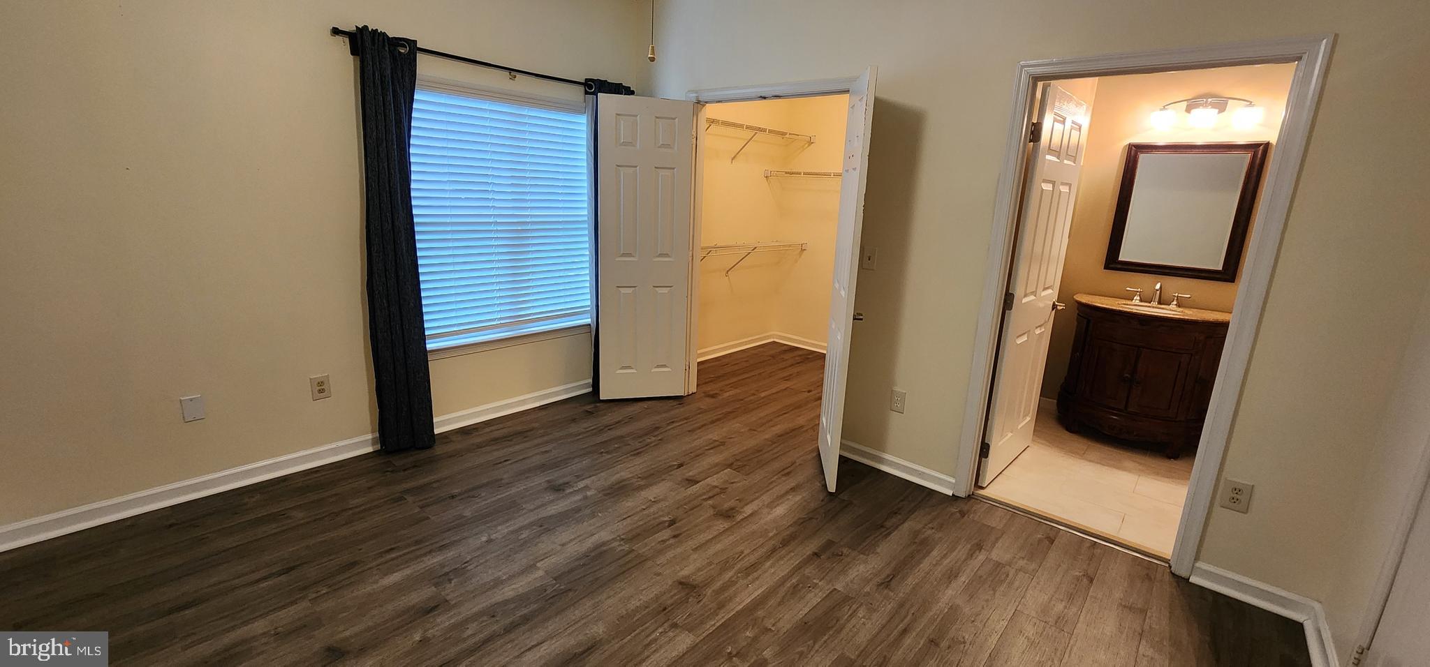 SANDERLING CONDO - Residential