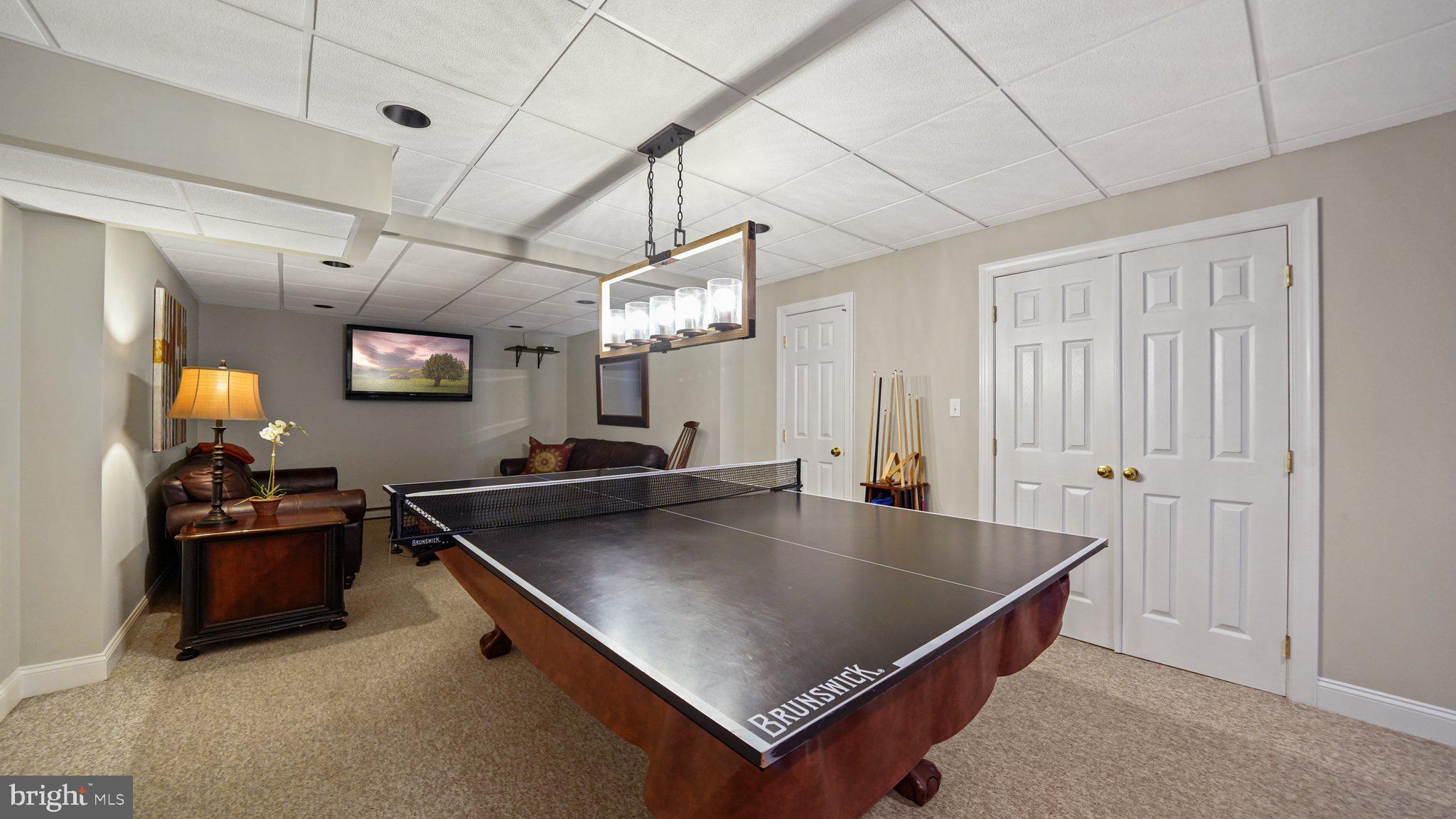 ROSSMORE - Residential