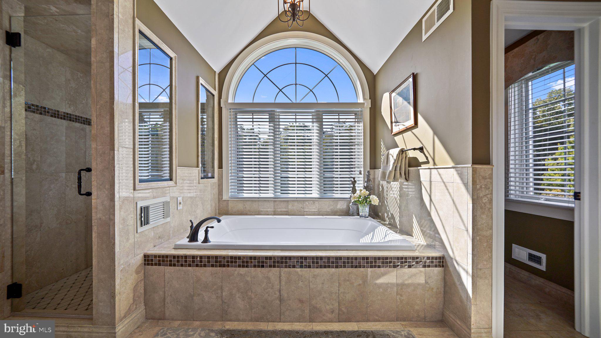 ROSSMORE - Residential