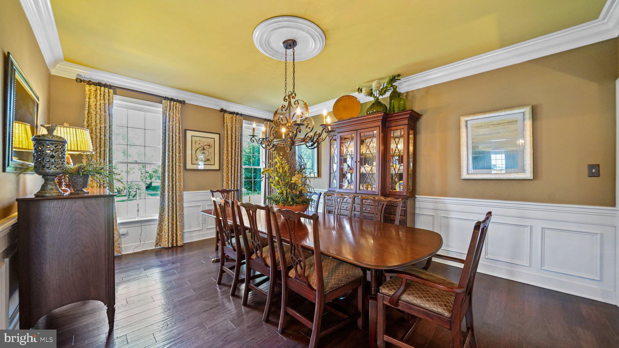 ROSSMORE - Residential