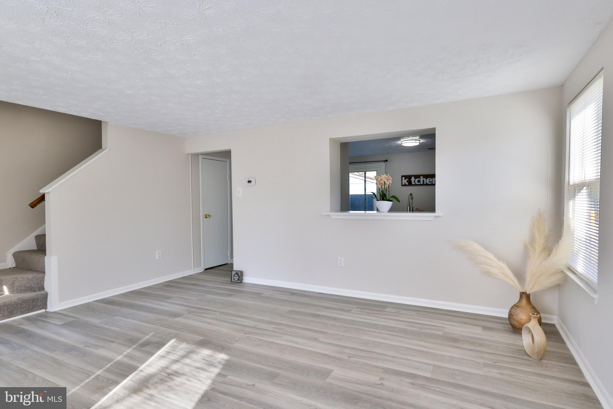 OAK POND - Residential