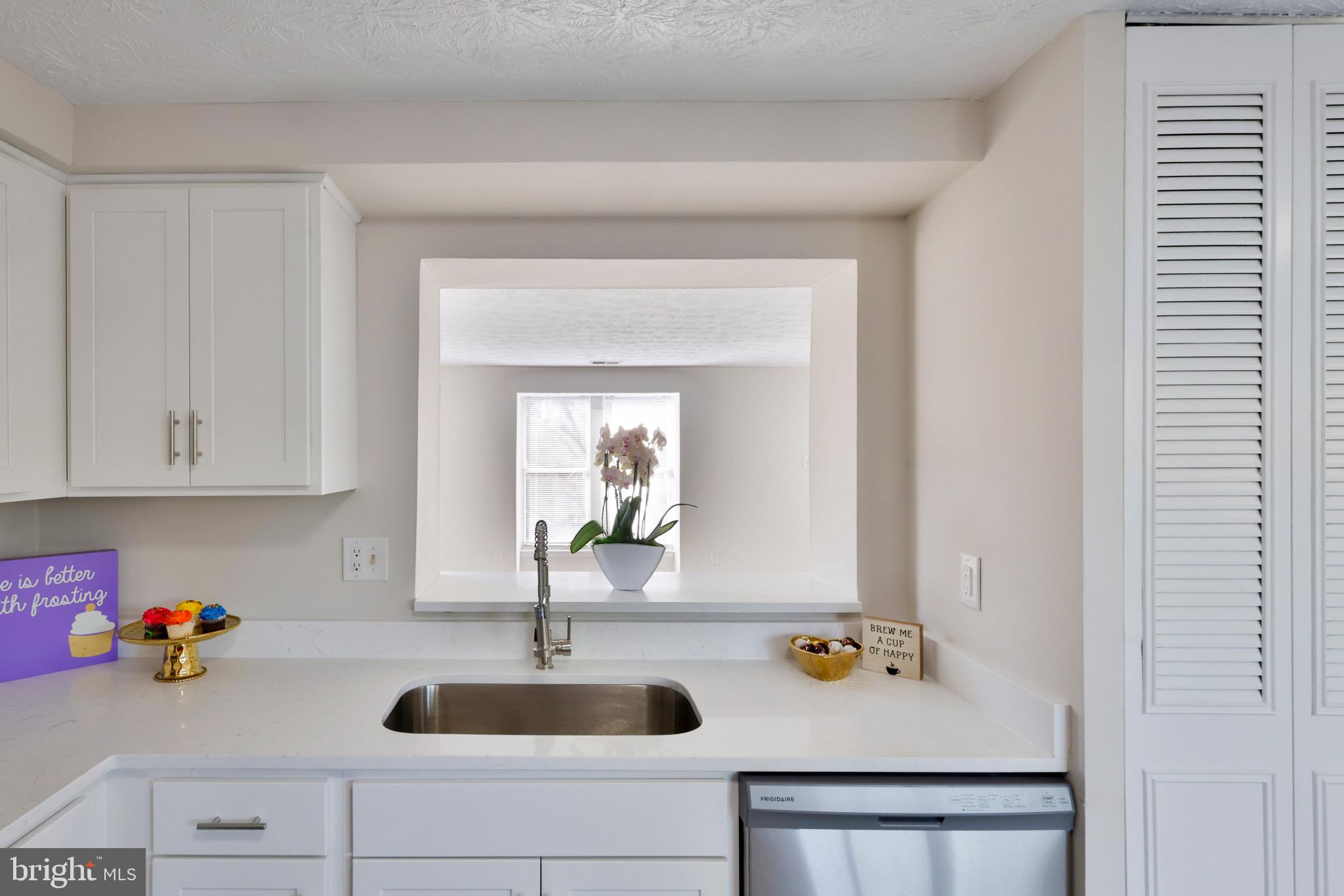 OAK POND - Residential