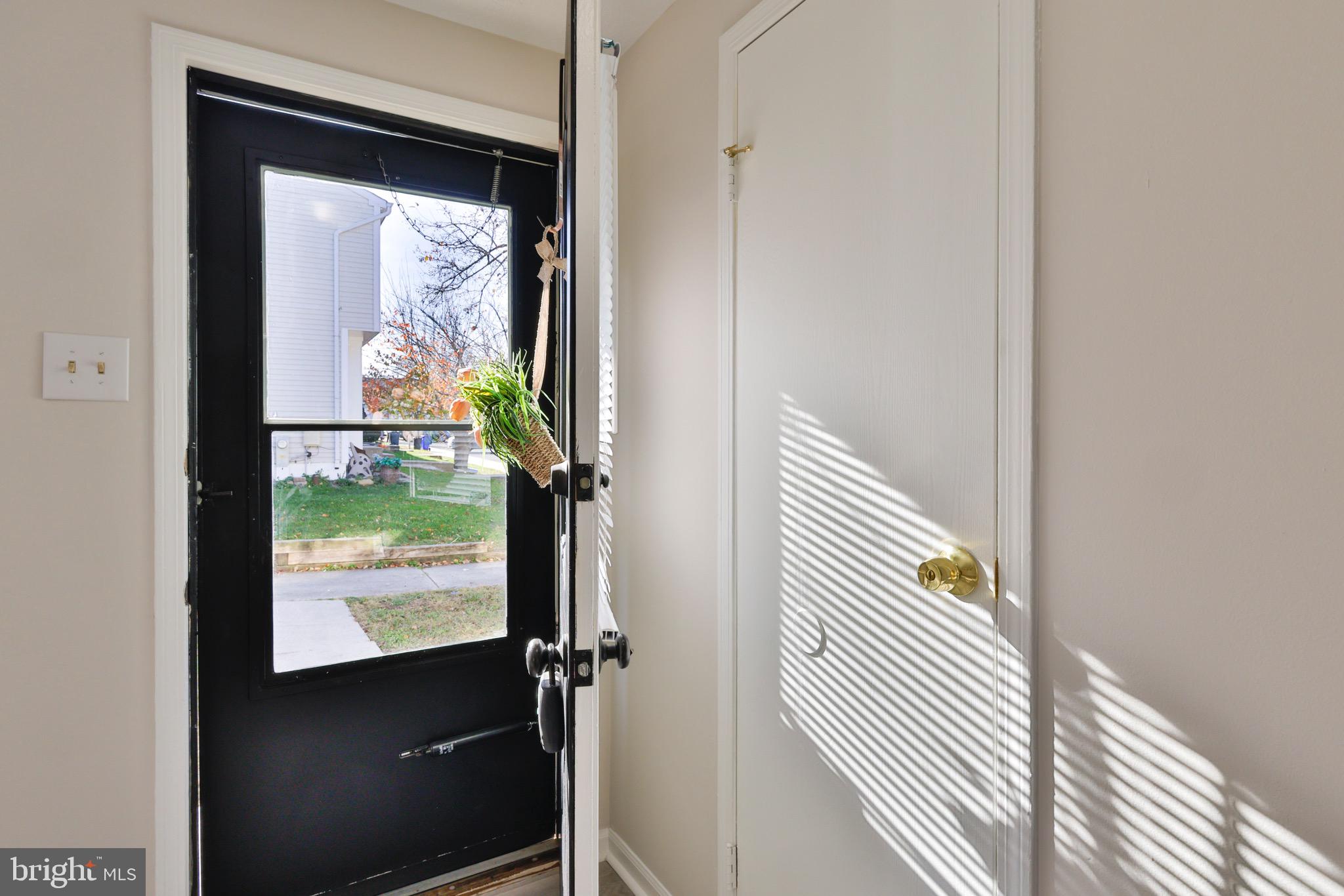 OAK POND - Residential