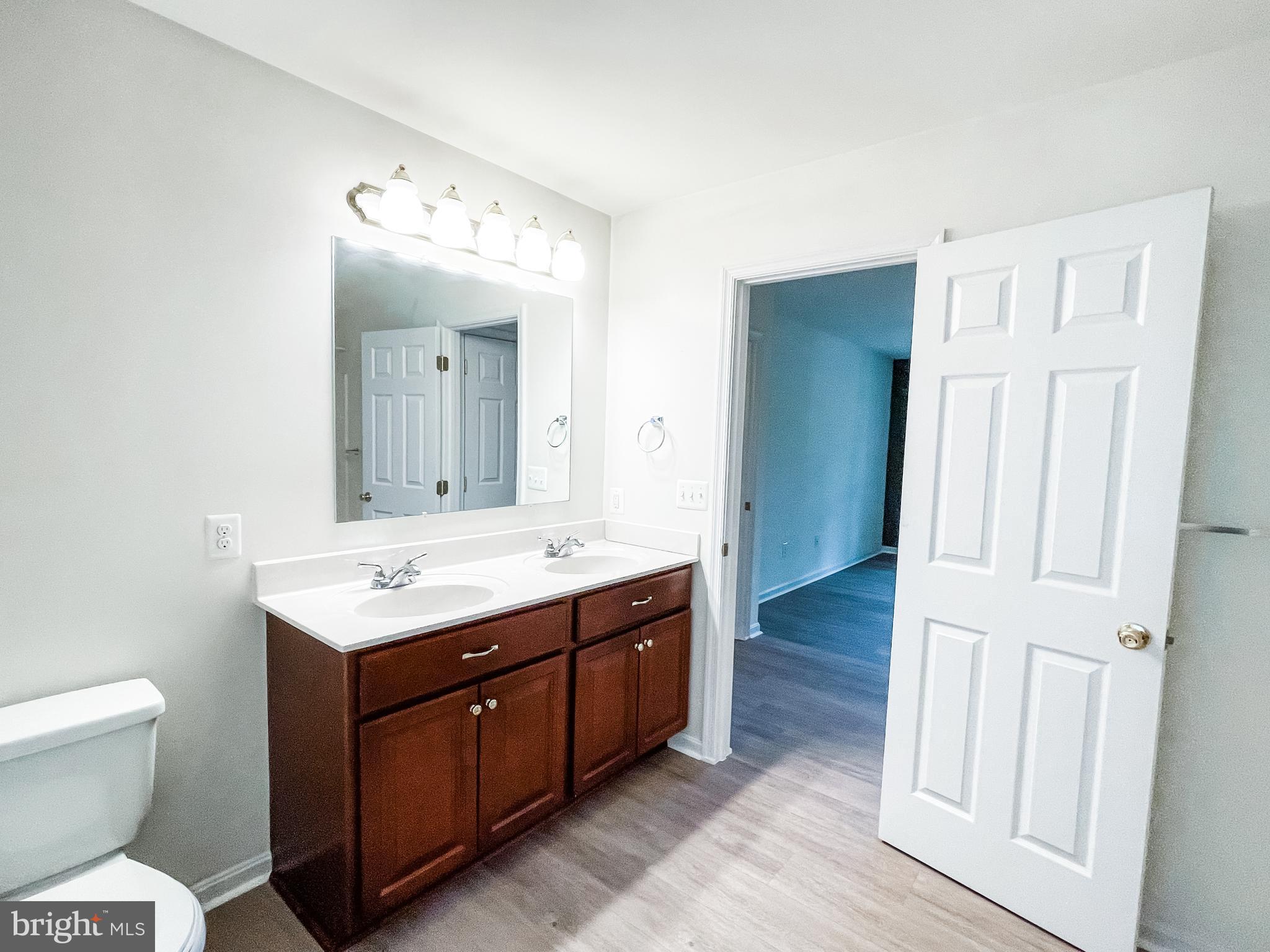 DEERFIELD - Residential Lease