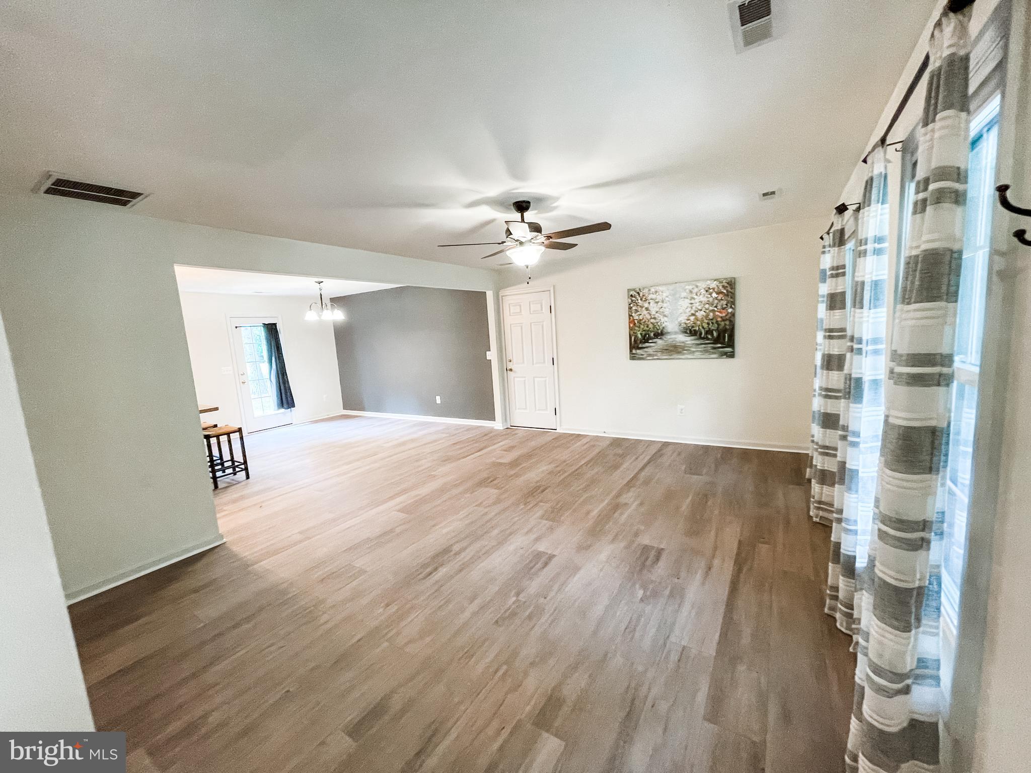 DEERFIELD - Residential Lease