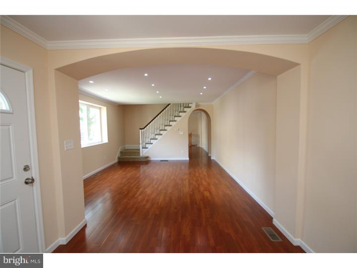 OAK LANE - Residential