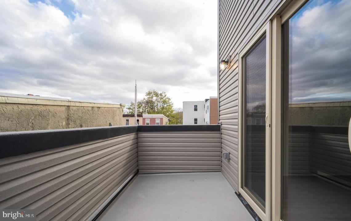 MANTUA - Residential Lease