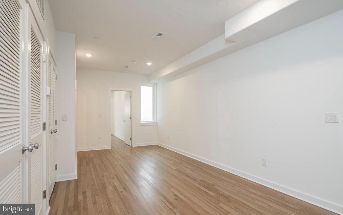 MANTUA - Residential Lease