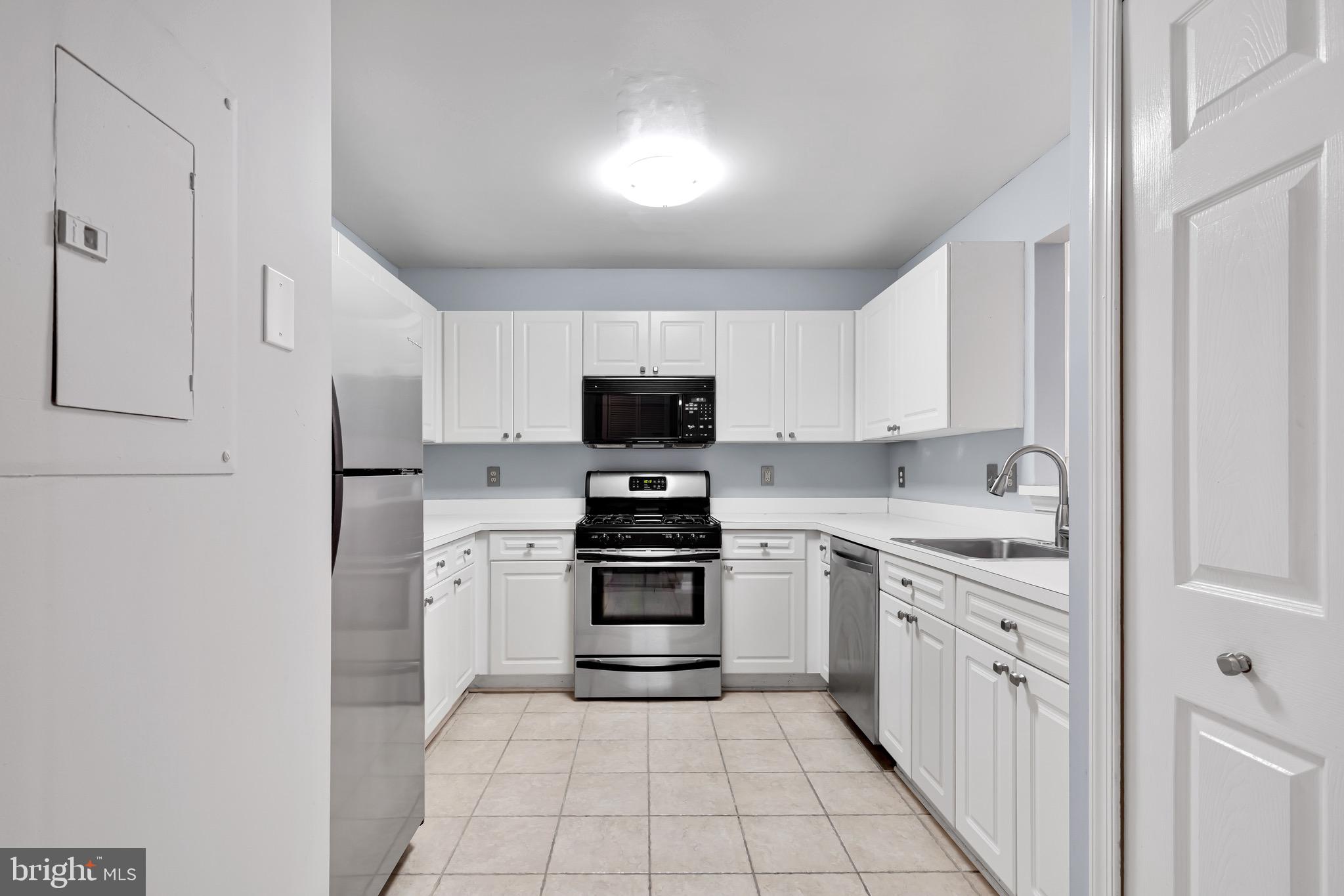 ASHBURN - Residential