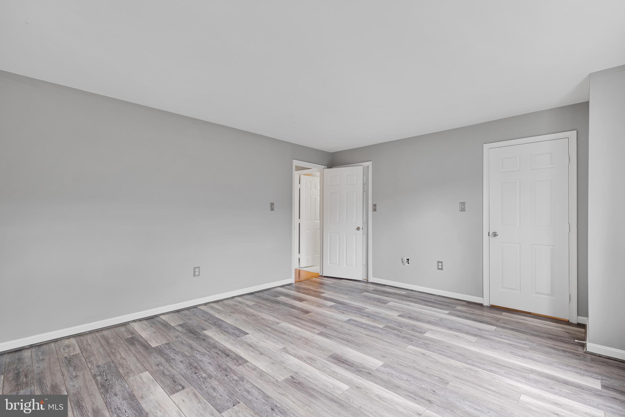 ASHBURN - Residential