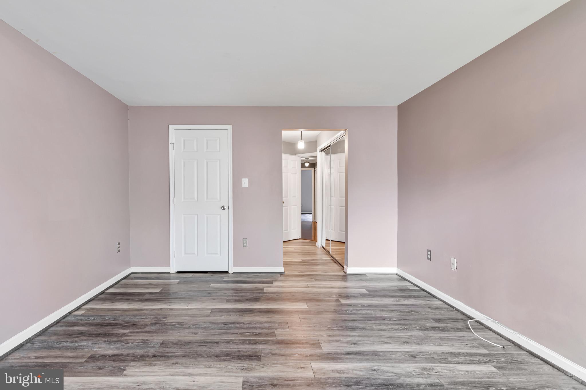 ASHBURN - Residential