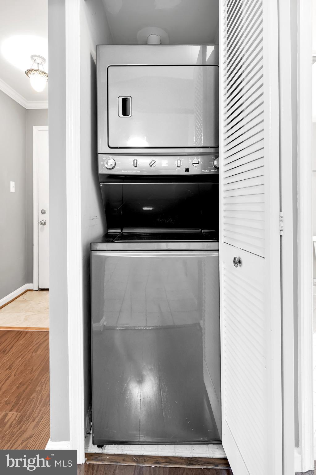 ASHBURN - Residential