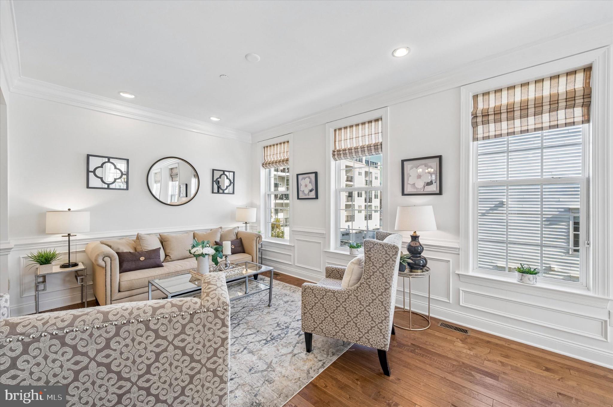 RAVENSCLIFF - Residential