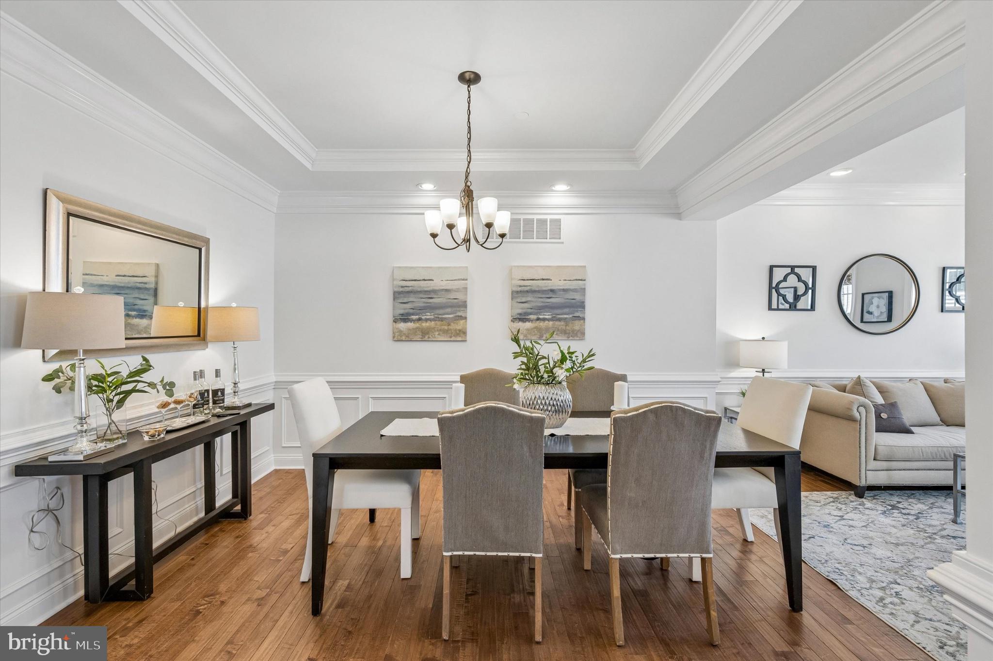 RAVENSCLIFF - Residential