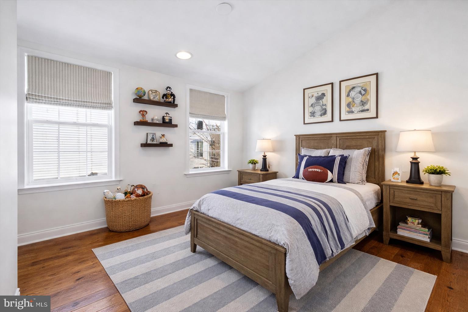 RAVENSCLIFF - Residential