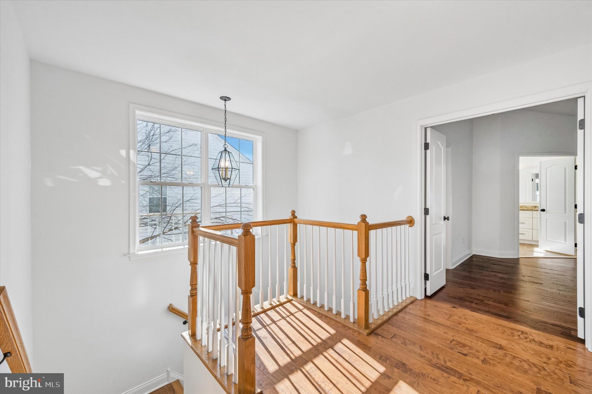 RAVENSCLIFF - Residential