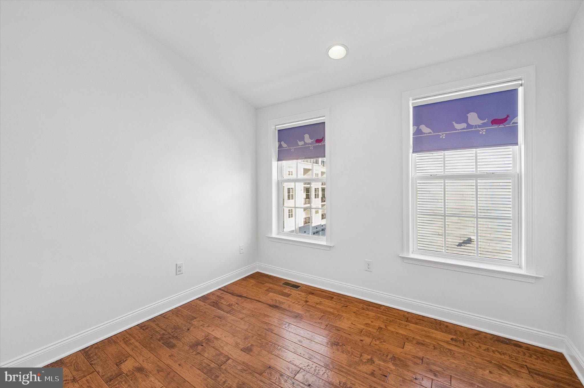 RAVENSCLIFF - Residential