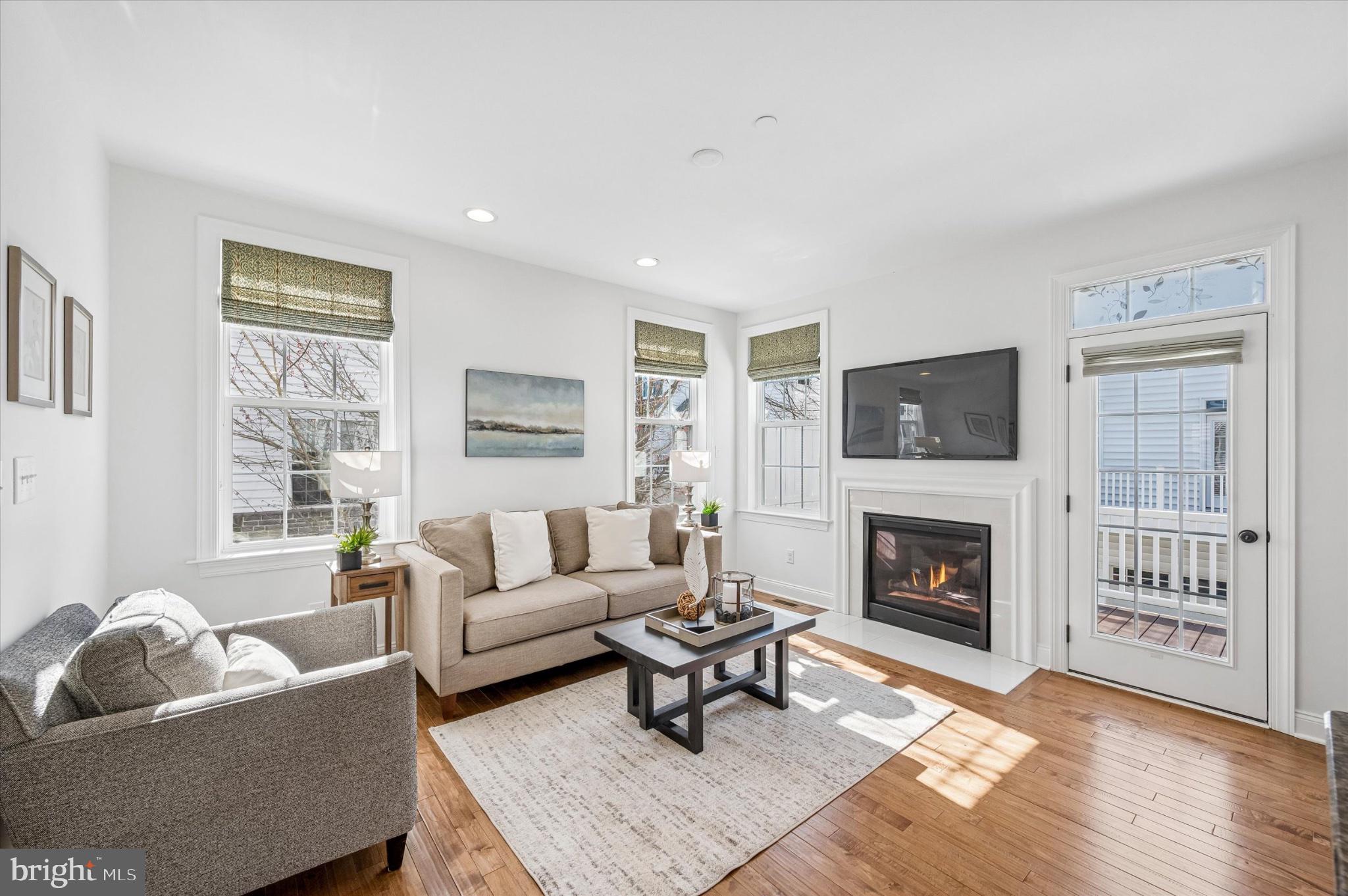 RAVENSCLIFF - Residential