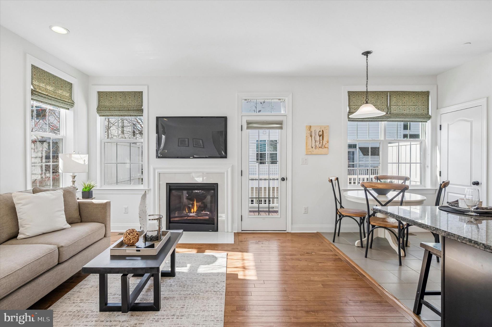 RAVENSCLIFF - Residential