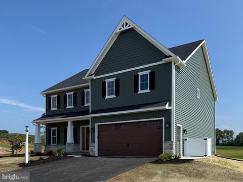 Photo of 221 Parkside Place #LOT 35, LANCASTER, PA 17602 (MLS # PALA2071268)