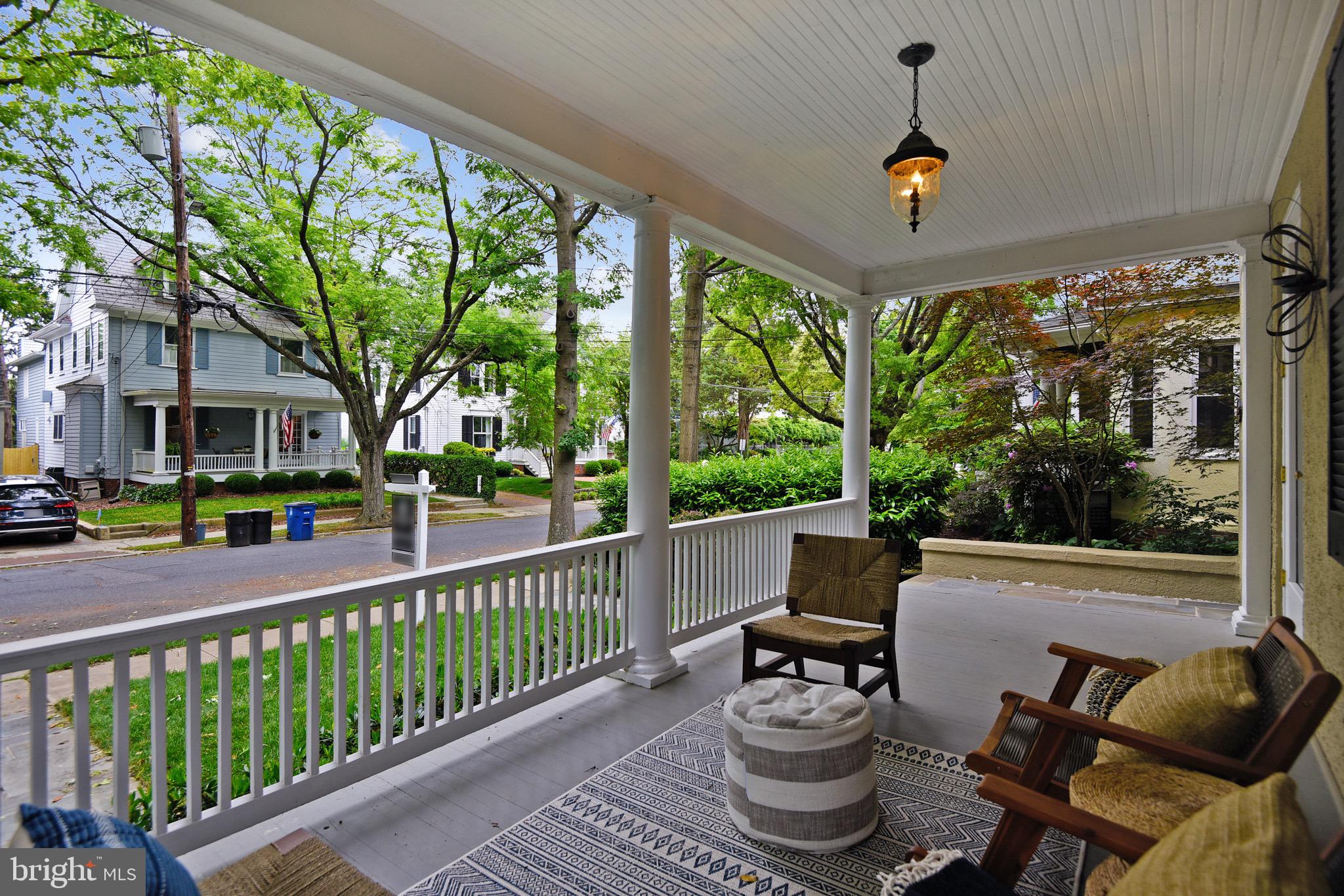 MURRAY HILL - Residential