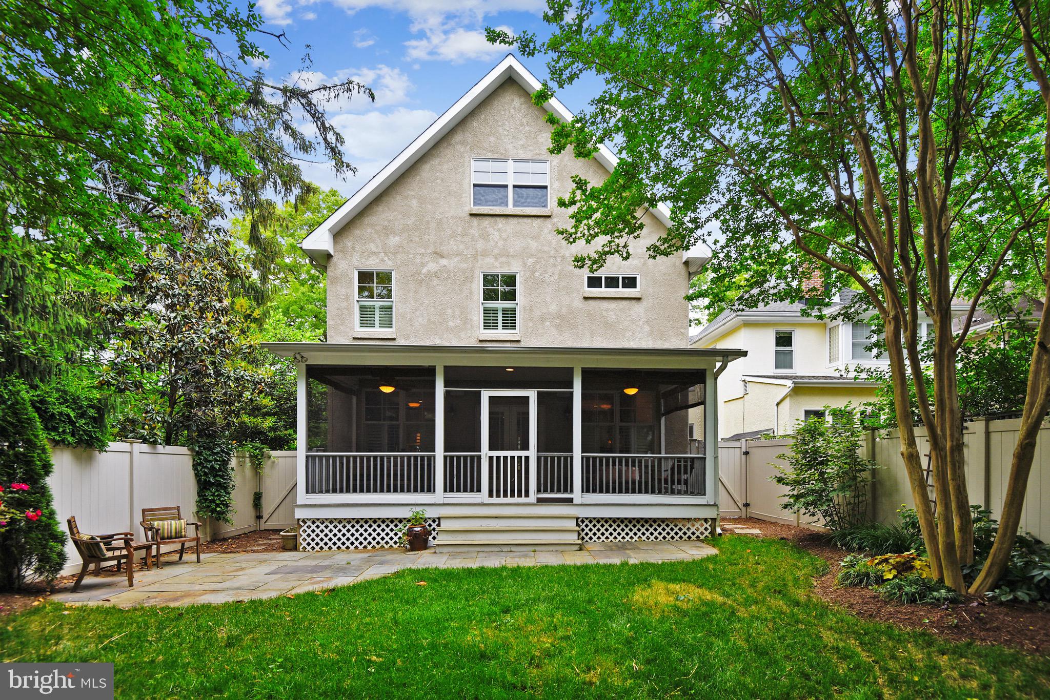 MURRAY HILL - Residential