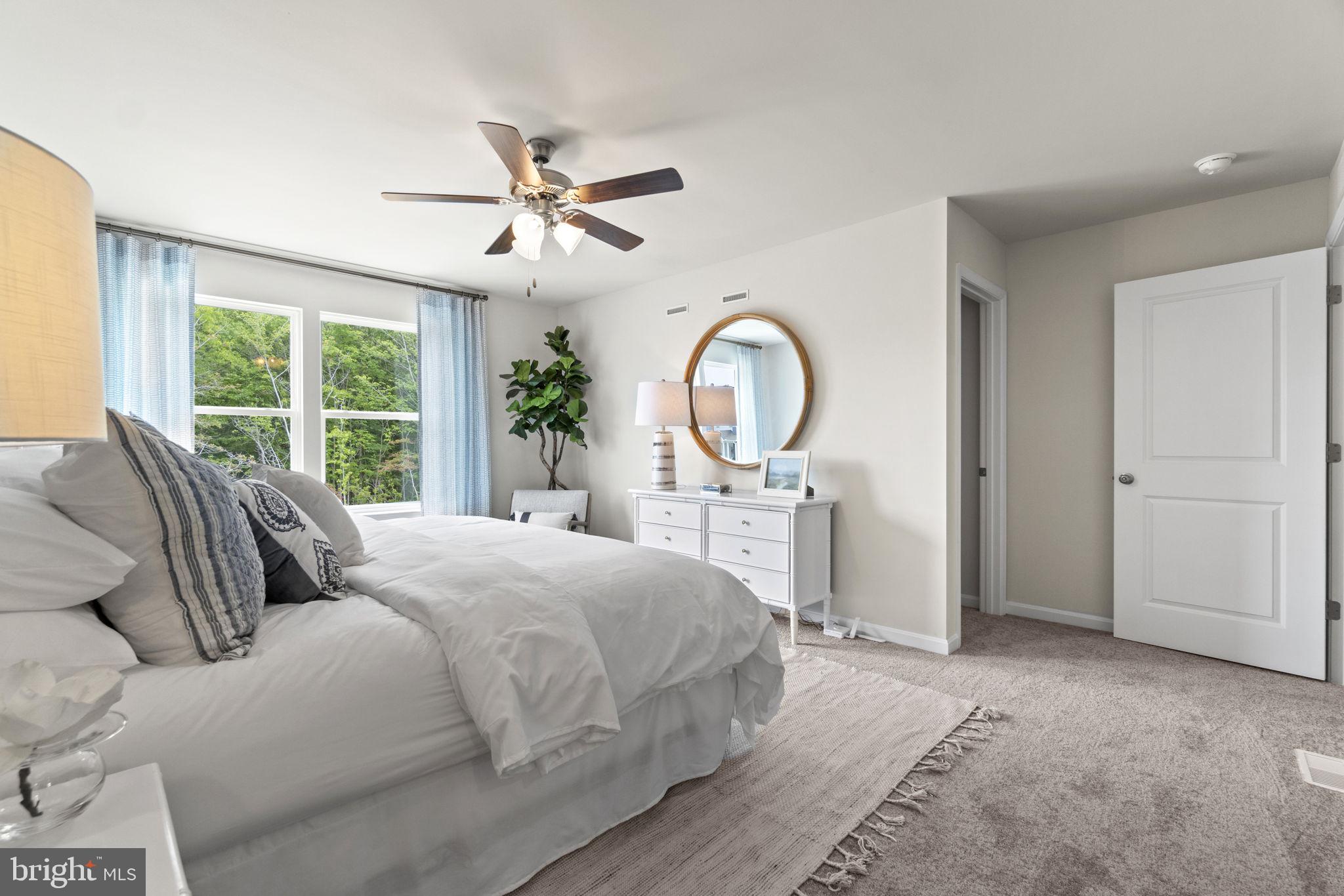 LADYSMITH VILLAGE - Residential