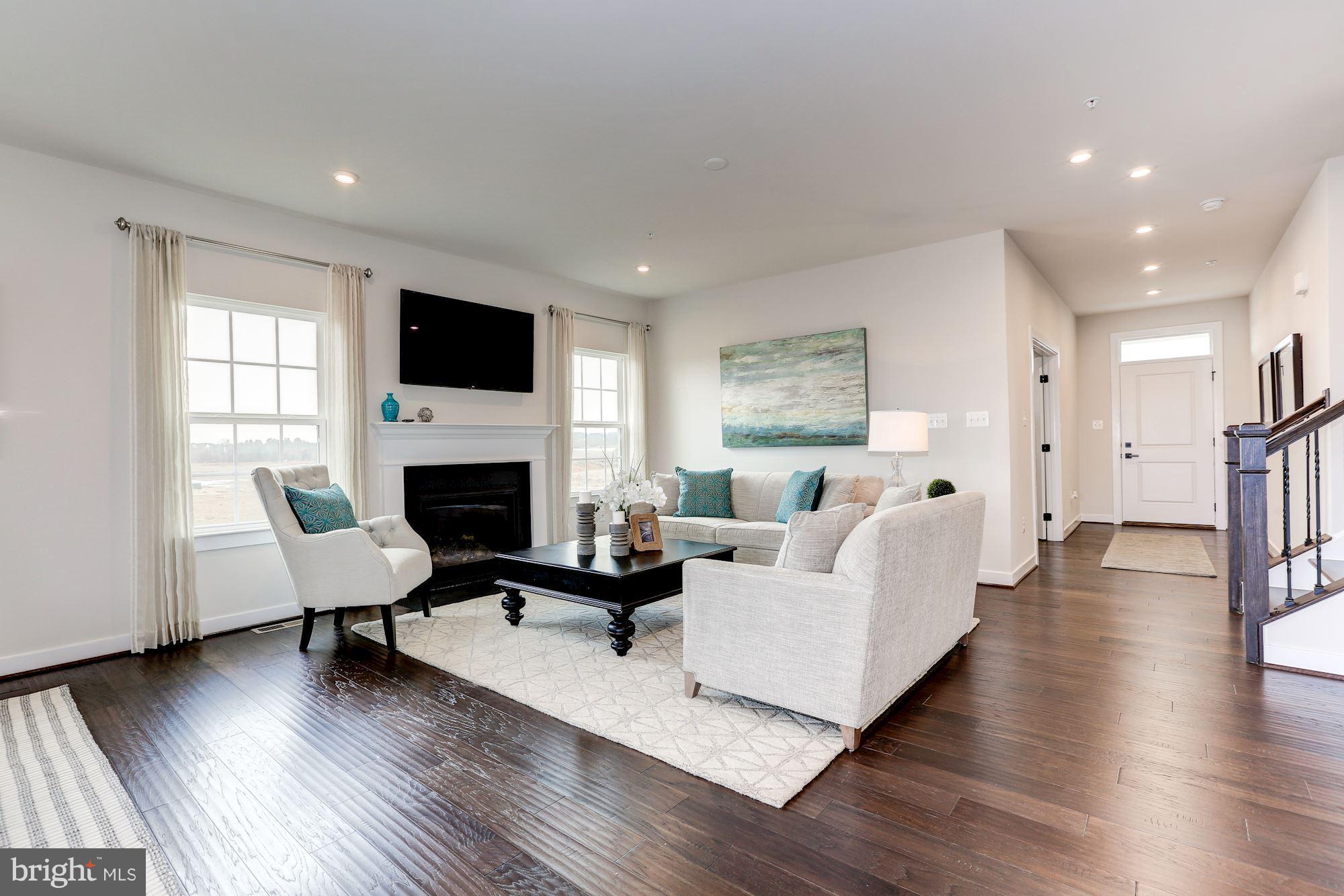 GREEN LANE MEADOWS - Residential