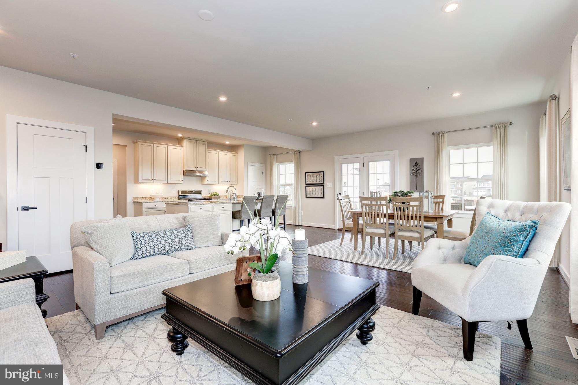 GREEN LANE MEADOWS - Residential