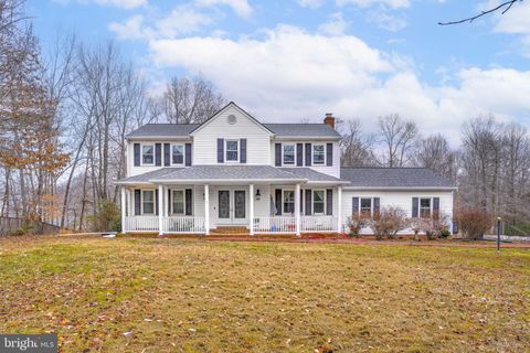 Homes For Sale - 9900 Charles Street<br/> LA PLATA, MD 20646