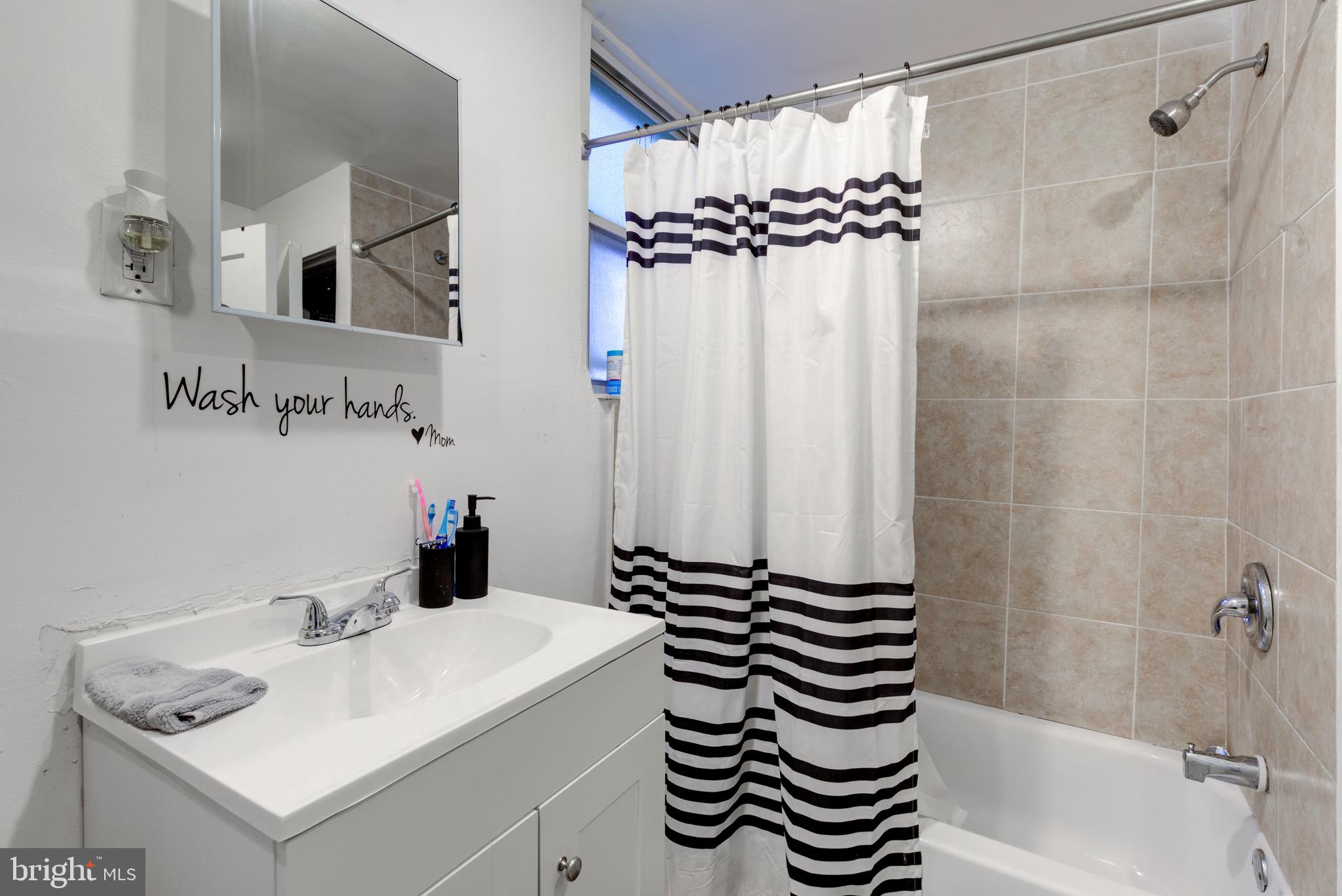 COBBS CREEK - Residential