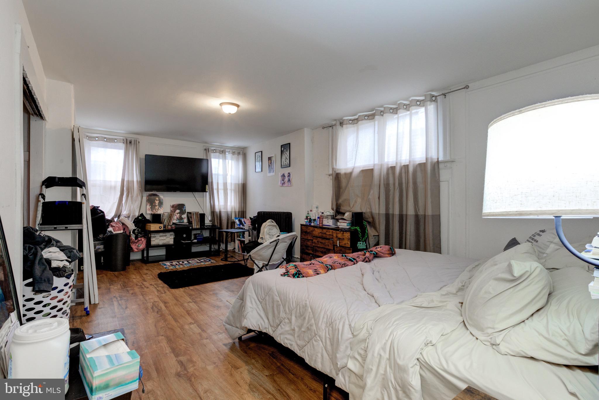 COBBS CREEK - Residential