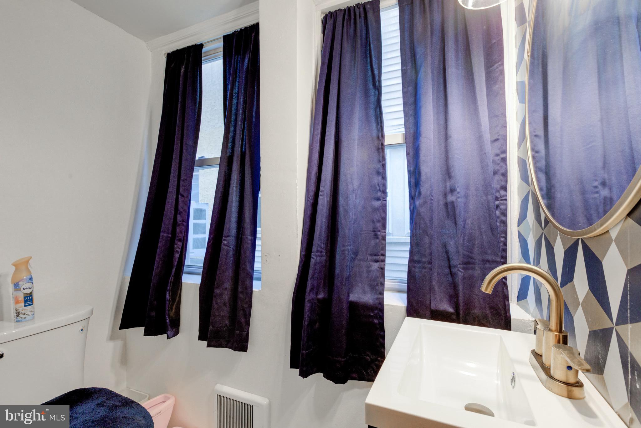 COBBS CREEK - Residential