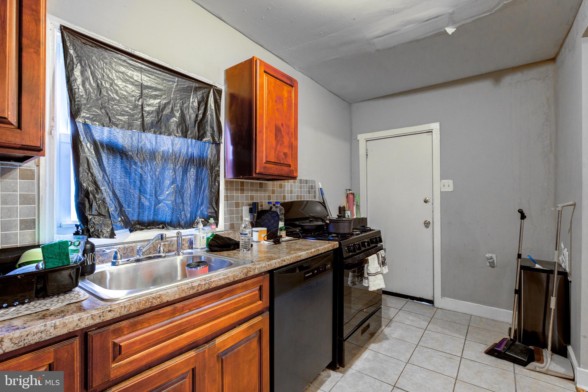 COBBS CREEK - Residential