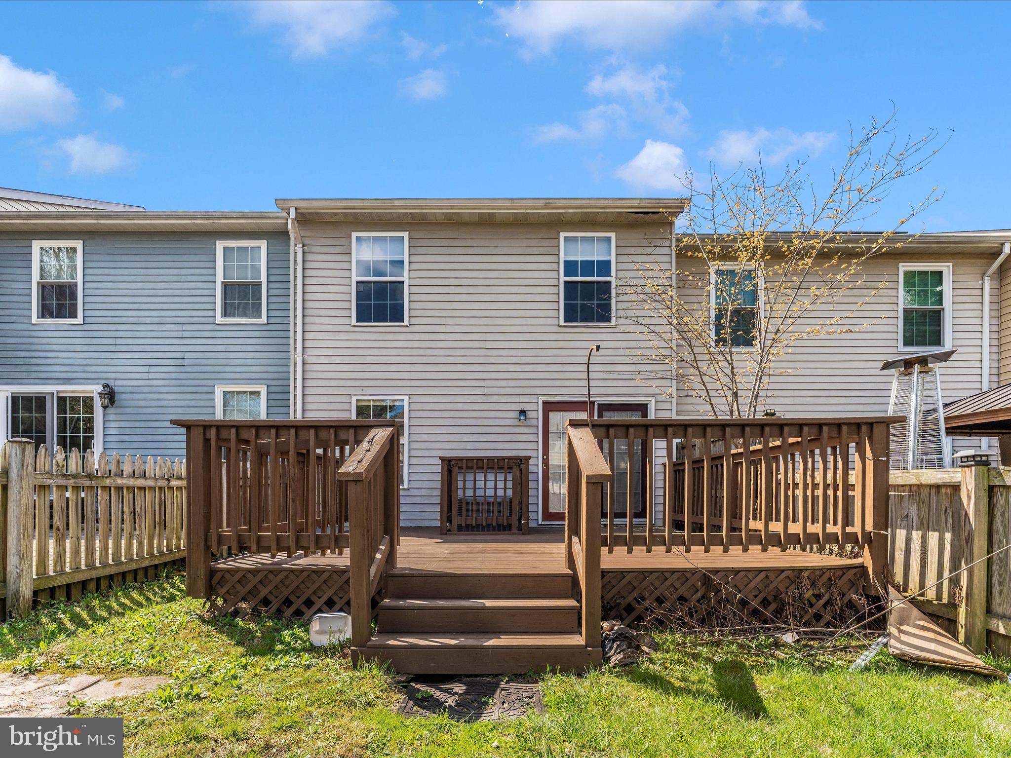 FURNACE HILLS - Residential