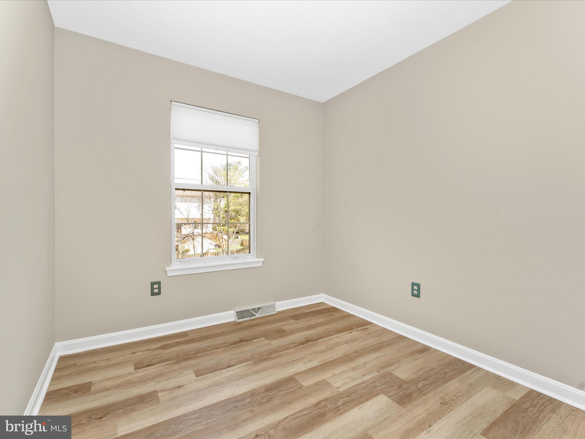 FURNACE HILLS - Residential