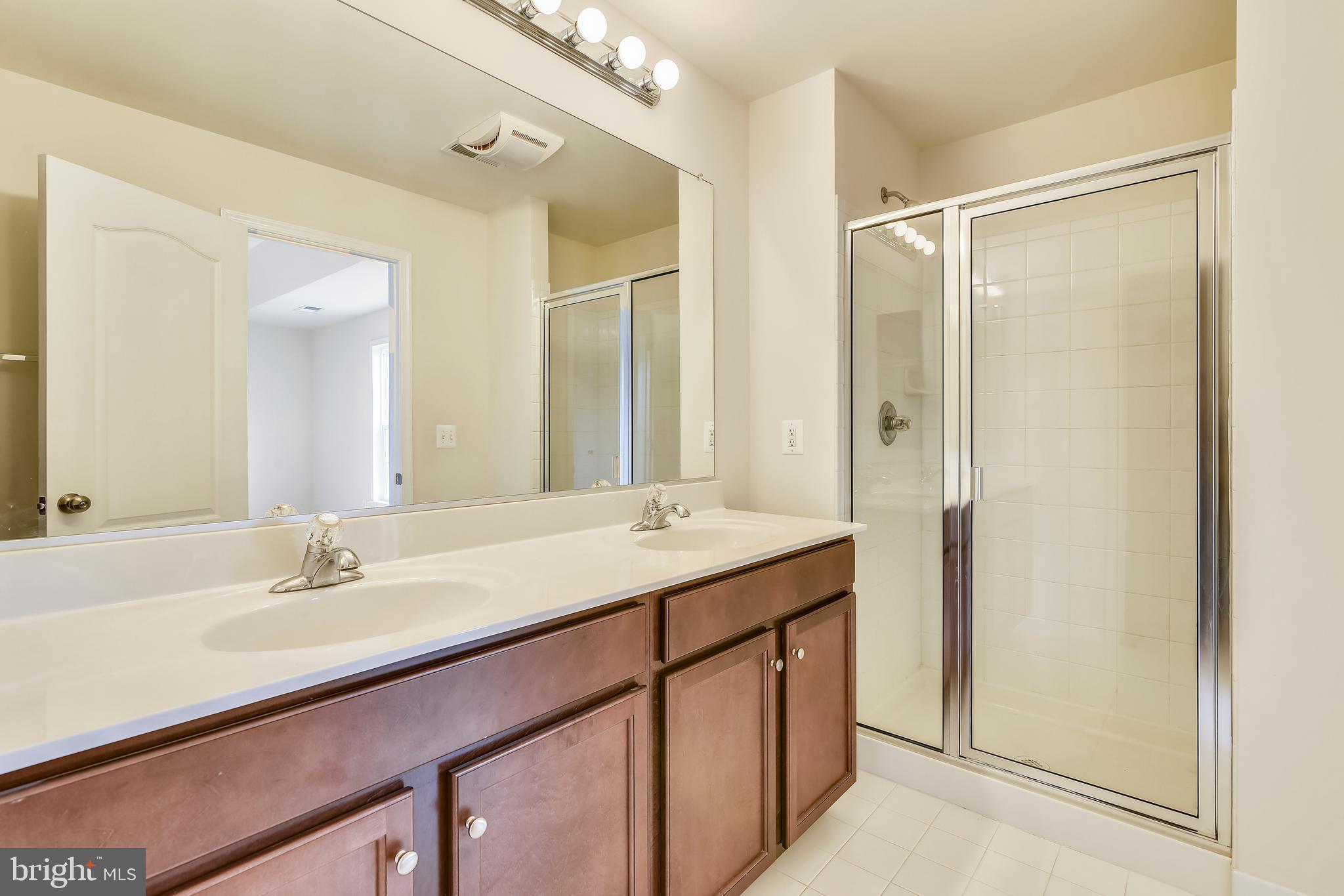 STONE RIDGE - Residential