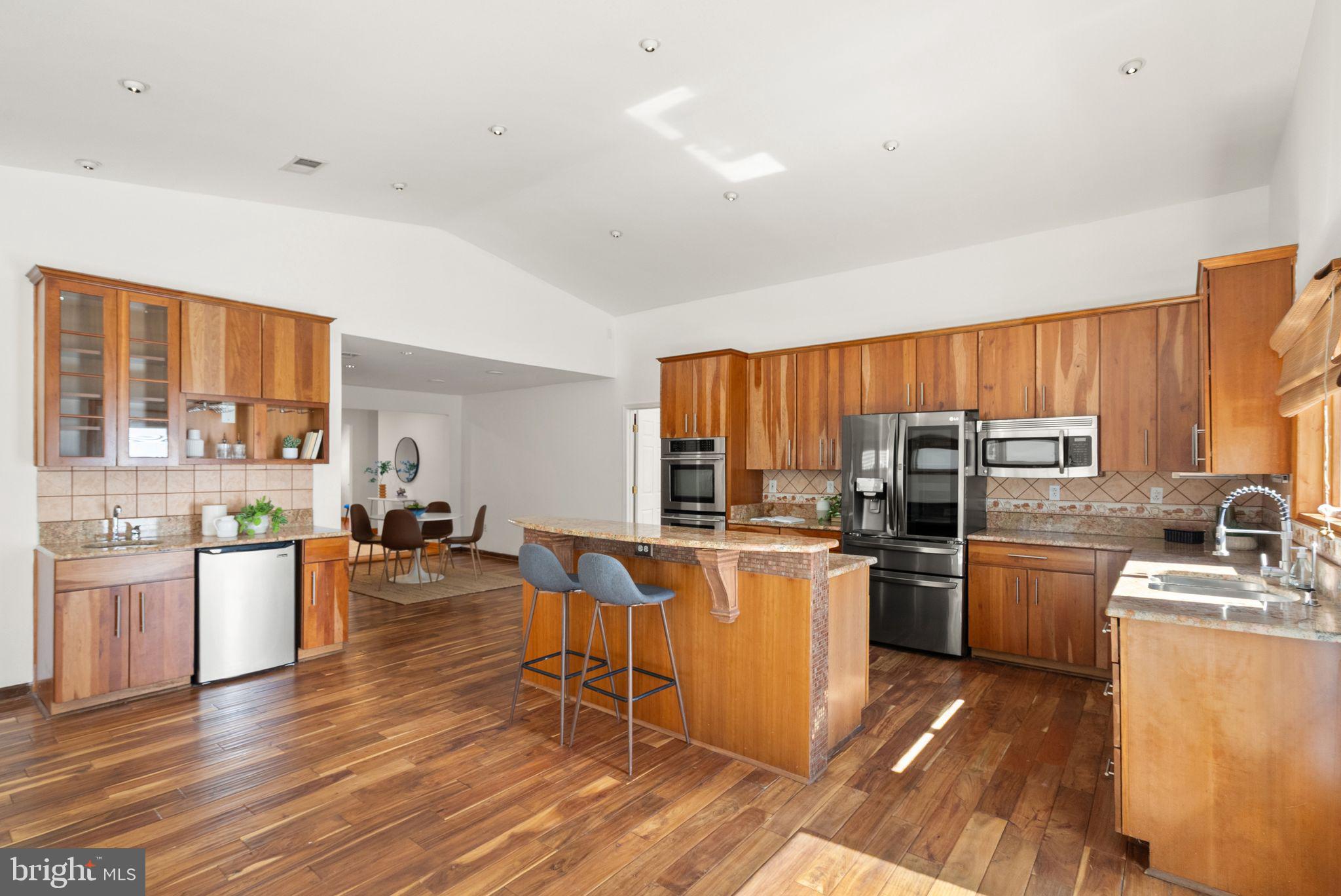 CHAPEL ACRES - Residential