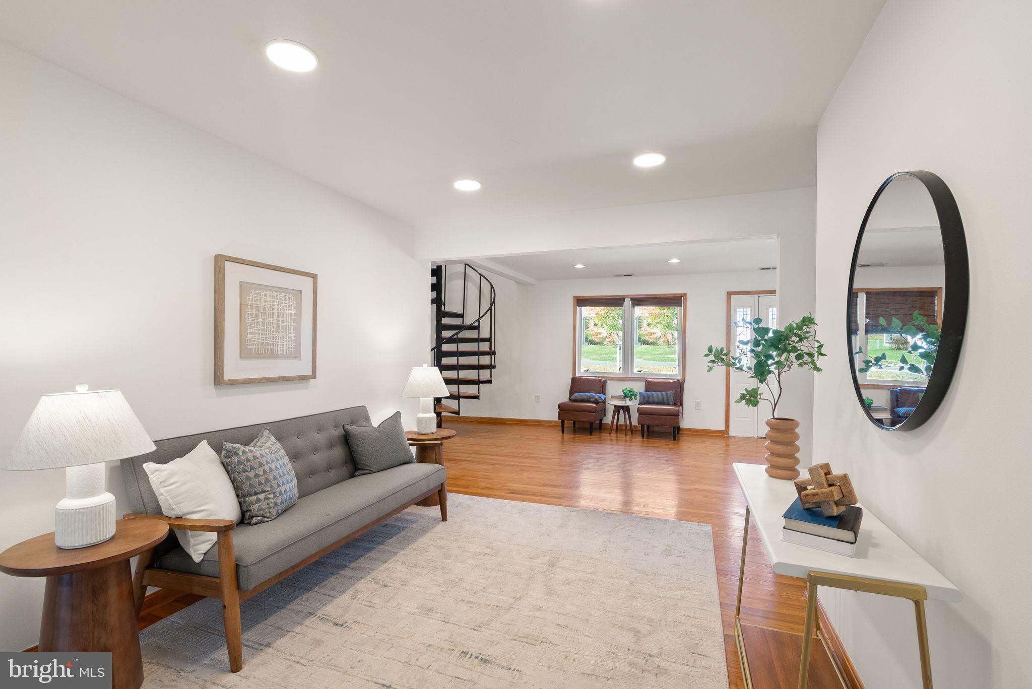 CHAPEL ACRES - Residential